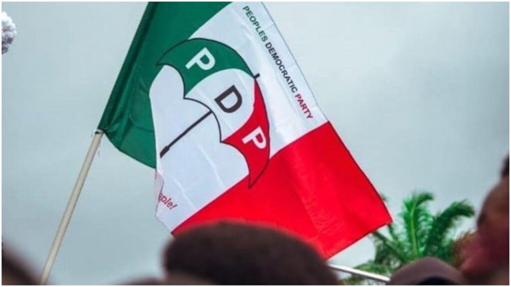 pdp-chieftain-assumes-royal-duties,-many-years-after-election