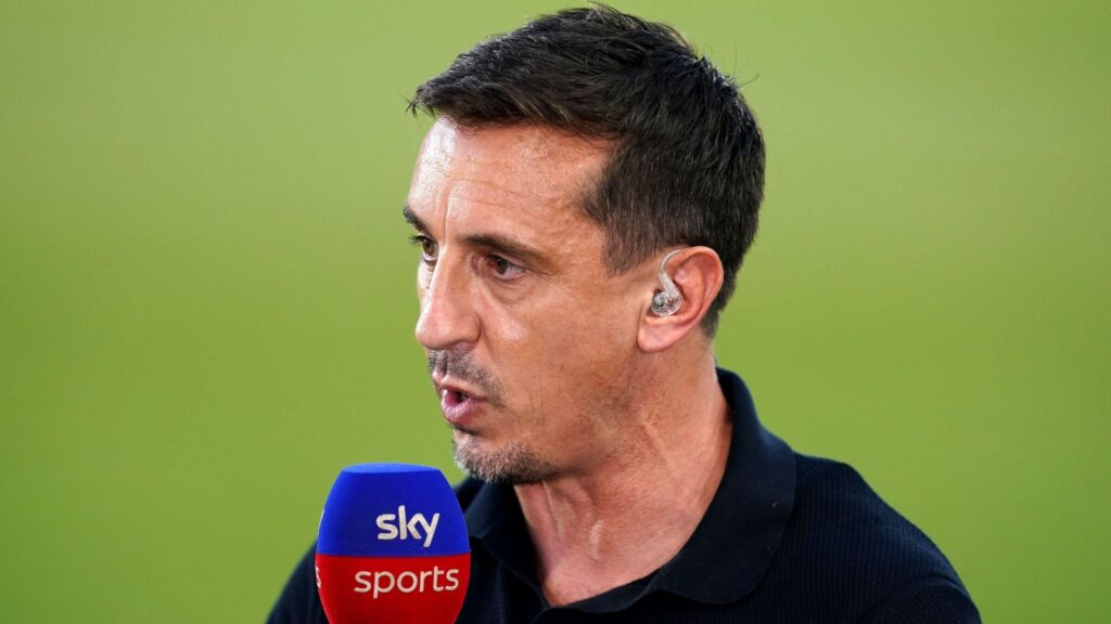 epl:-so-rigid,-stiff-–-gary-neville-slams-chelsea-star-following-4-1-defeat