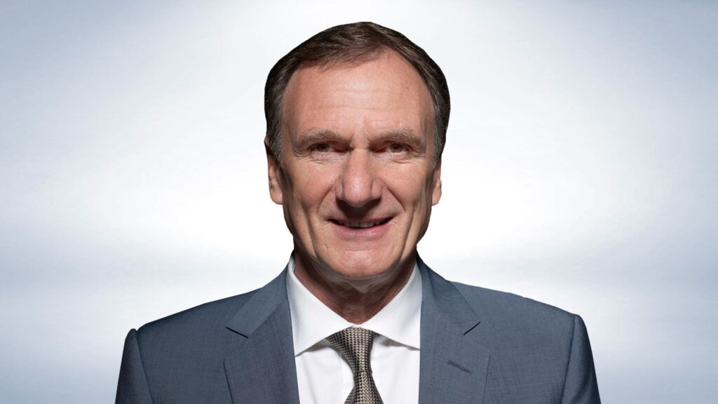 epl:-he-made-salah,-mane-who-they-are-today-–-phil-thompson-hails-liverpool-star