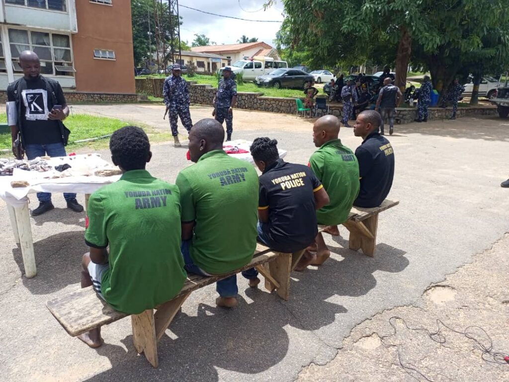 5-yoruba-nation-agitators-who-hijacked-radio-station-arrested-in-ibadan-[photos]