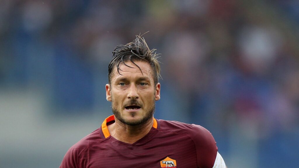 uel-final:-totti-predicts-sevilla-vs-as-roma