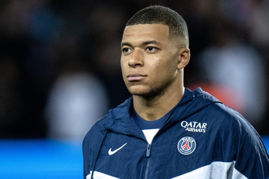 transfer:-i-won’t-sign-new-contract-–-mbappe-warns-psg-after-messi-departure