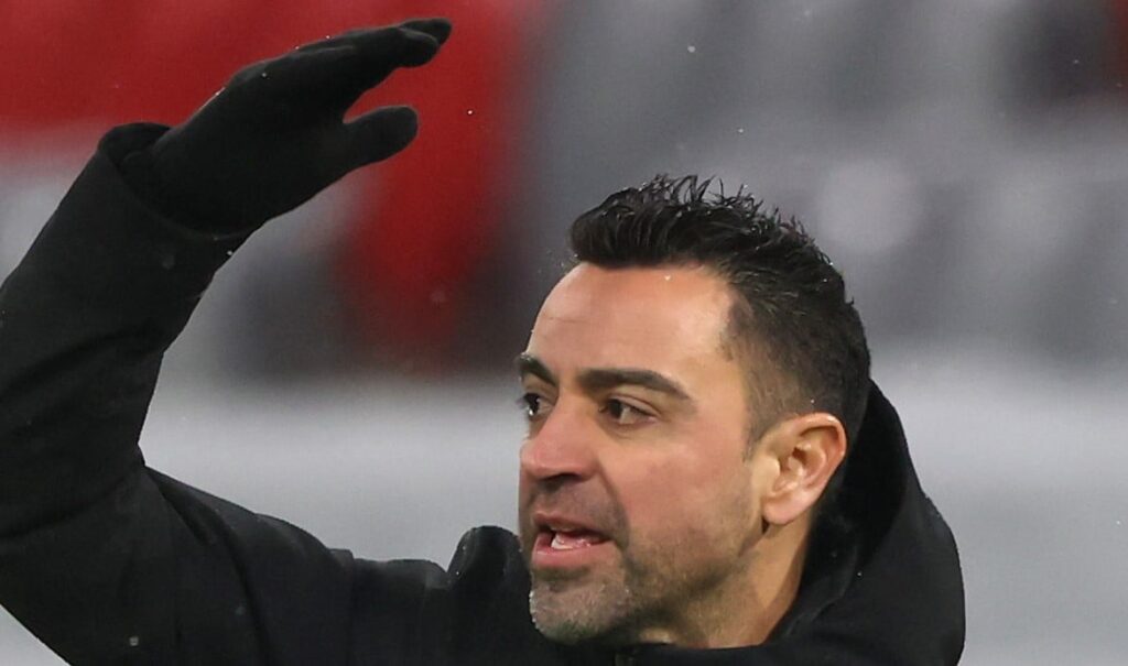 transfer:-santi-cazorla-hands-xavi-name-of-midfielder-to-sign-for-barcelona