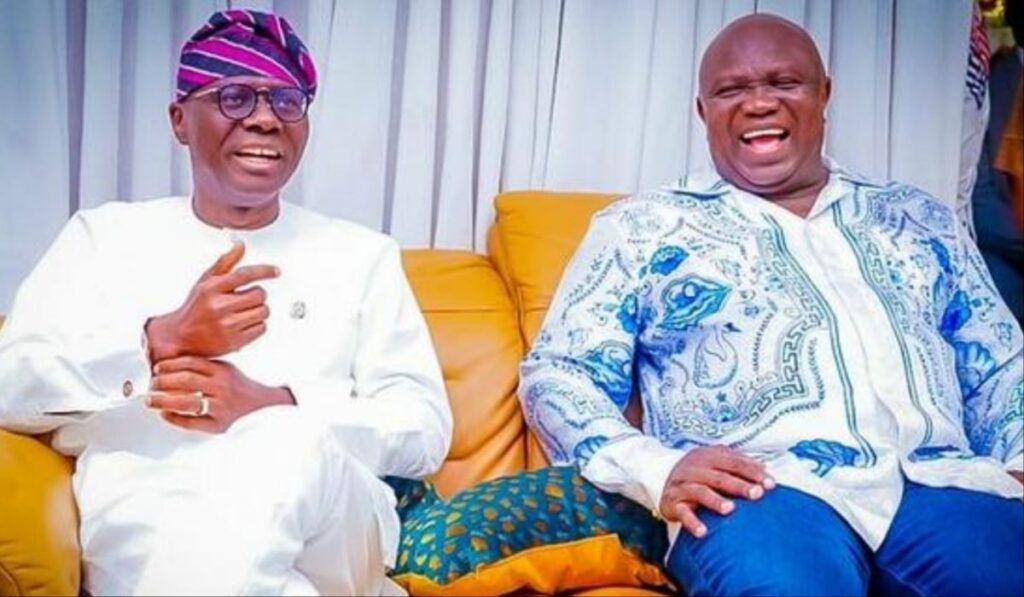 lagos:-fight-over-as-sanwo-olu-storms-ex-gov-ambode’s-home-to-celebrate-his-60th-birthday