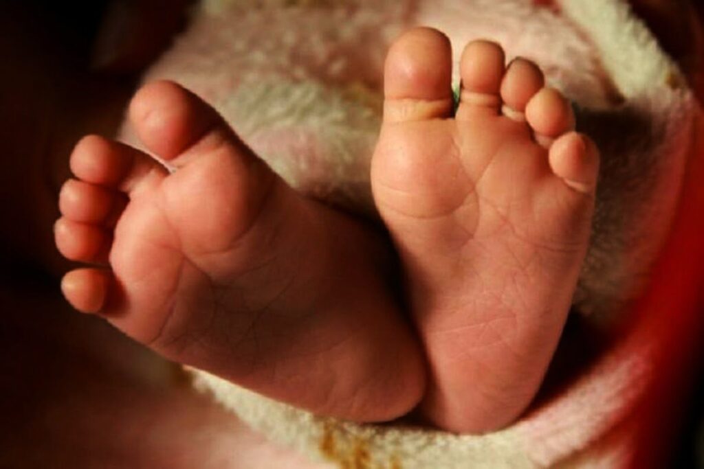 couple-sells-one-month-old-baby-to-buy-drugs