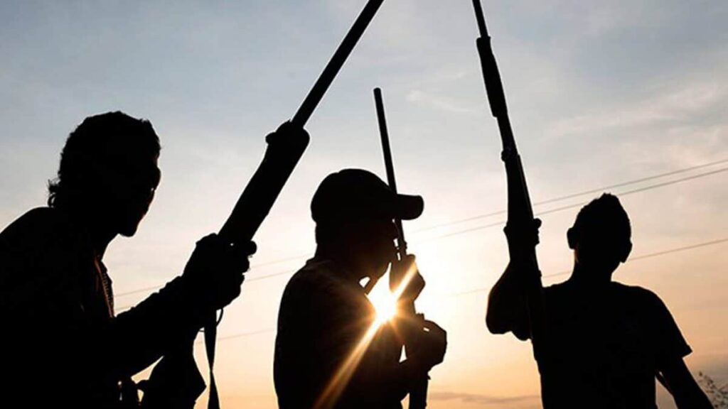 gunmen-kill-vigilante-officer,-injure-two-others-in-kogi