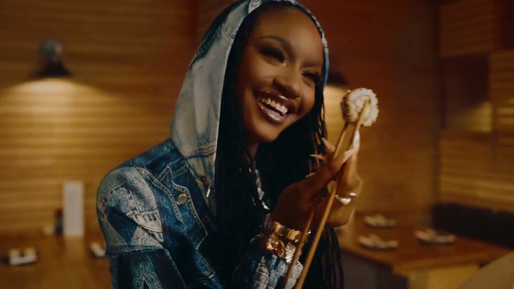 video:-ayra-starr-–-rhythm-&-blues