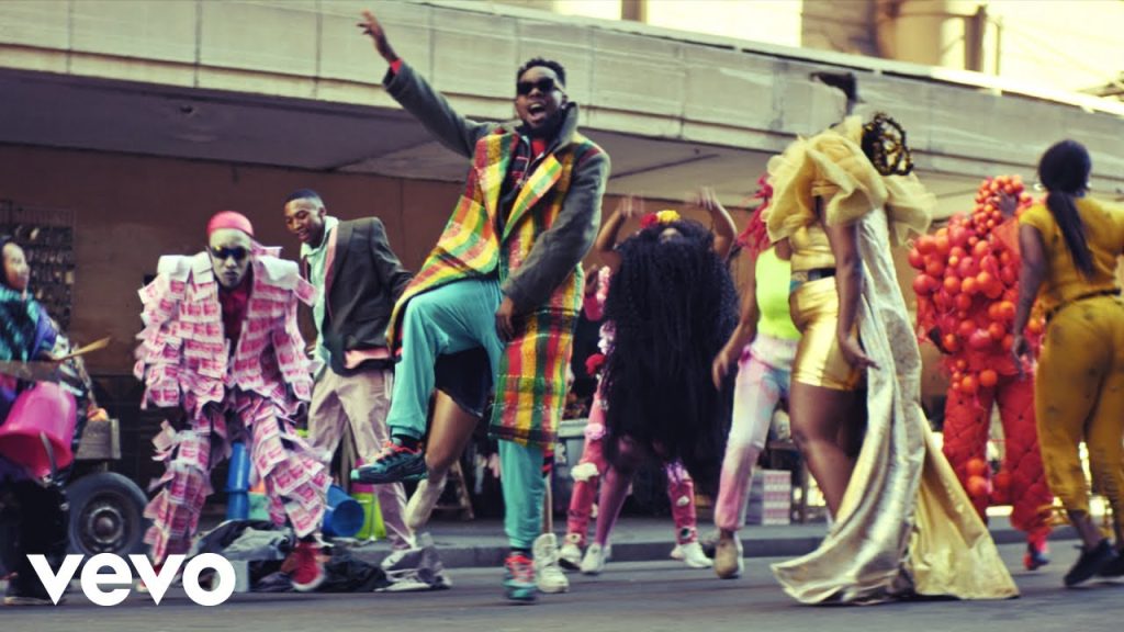 video-patoranking-–-open-fire-ft.-busiswa