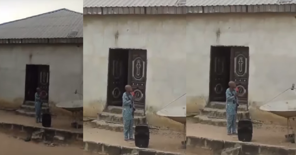 clip-of-a-pastor-pationately-praying-for-the-death-of-the-th!ef-who-stole-his-₦30,000-christmas-chicken-sends-netizens-reel!ng-with-laughter-(video)
