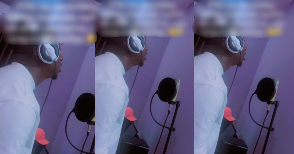 “i-blame-the-owner-of-the-studio-for-allowing-you-to-sing-this-rubb!sh”-–-upcoming-artiste-shares-his-friend’s-response-after-listening-to-his-new-record-(watch)
