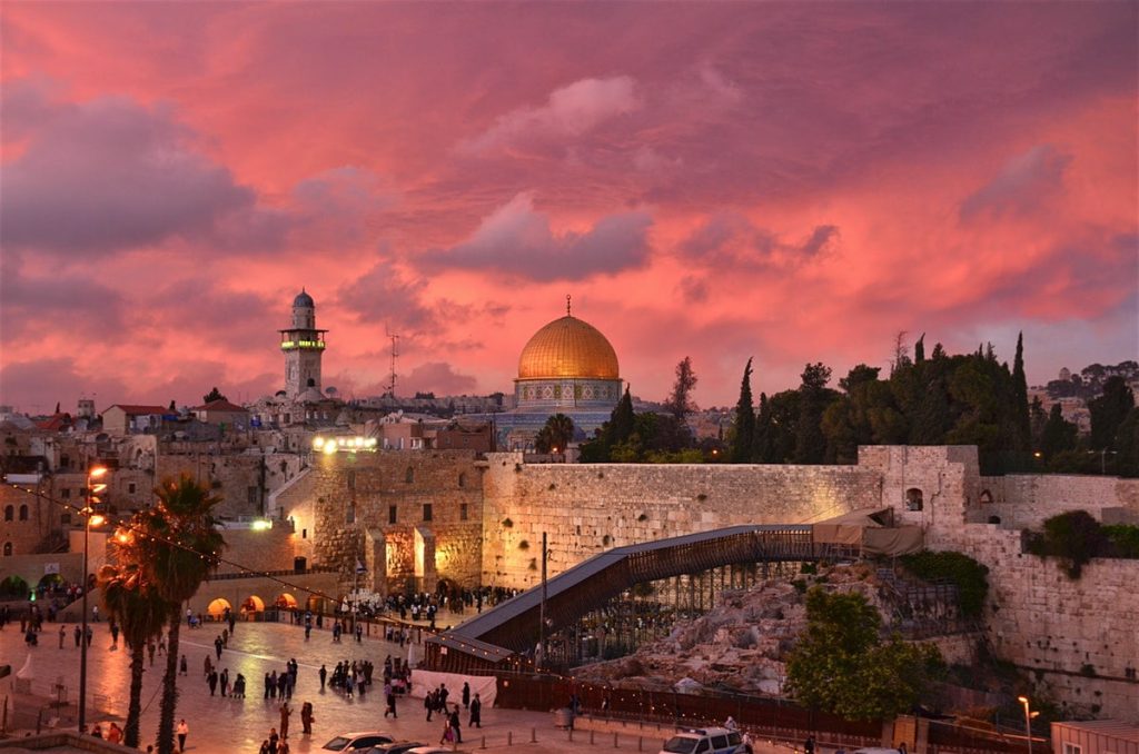israel-declares-state-of-emergency-as-wildfires-threaten-jerusalem