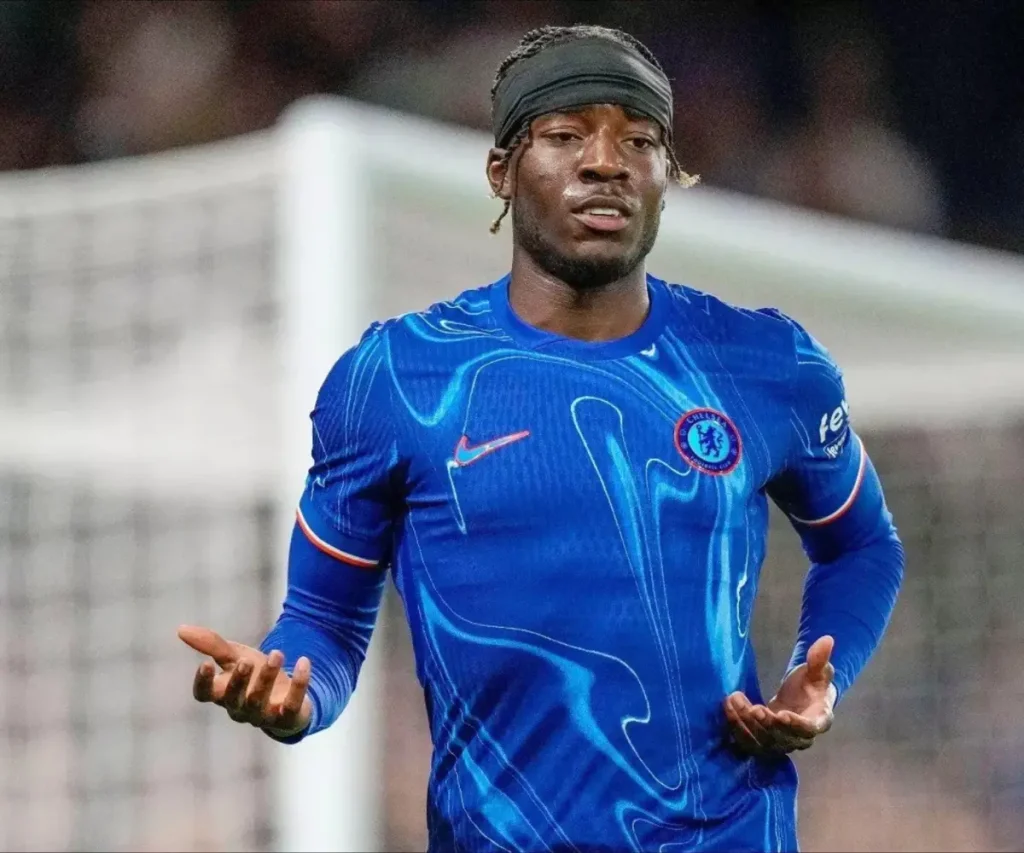 epl:-noni-madueke-names-special-player-in-chelsea-squad