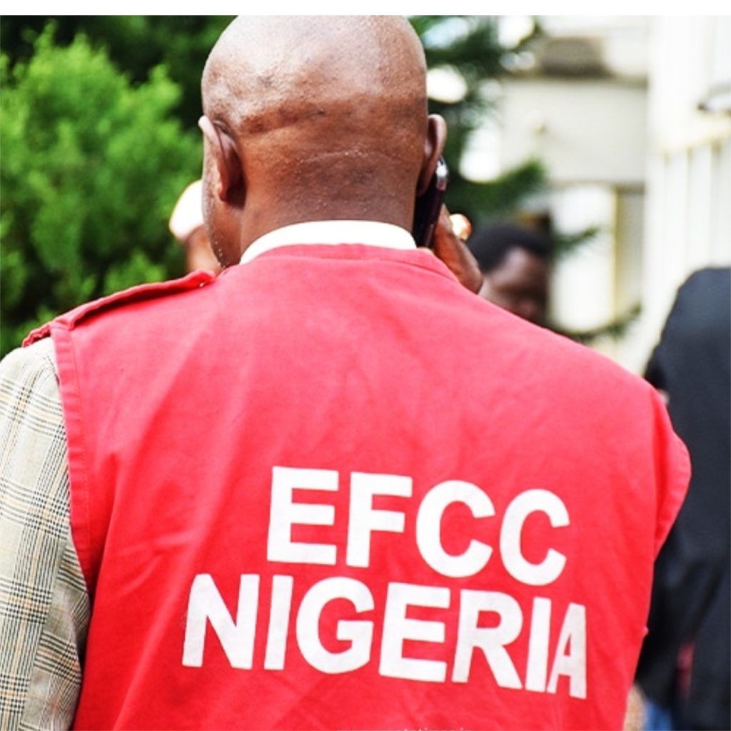 efcc-arrests-31-internet-fraudsters-in-rivers