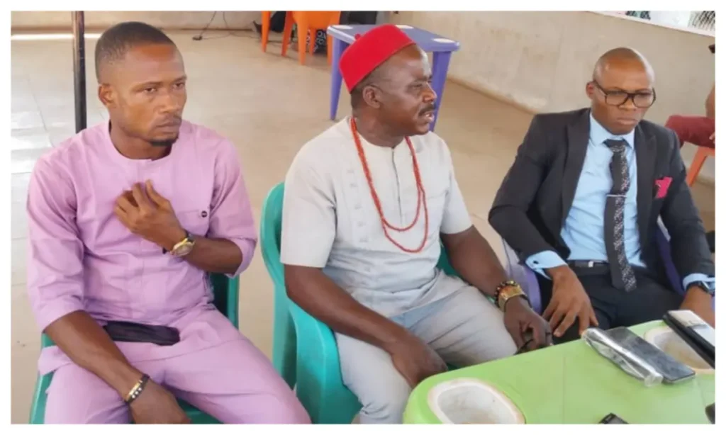 tension-mounts-in-enugu-community-over-igweship-tussle,-contestant-seeks-gov-mbah’s-intervention