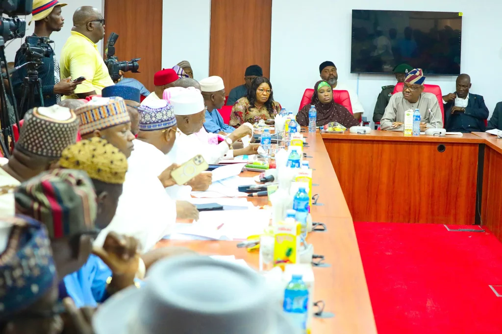 fct-now-looks-like-cairo,-johannesburg-–-nass-commends-wike