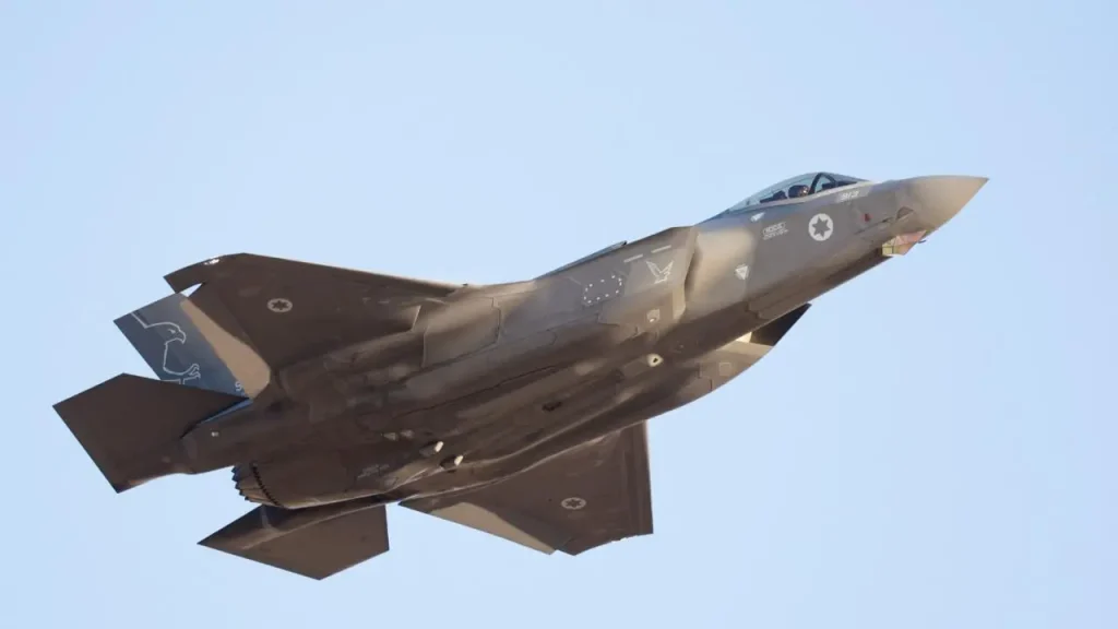 idf:-israeli-jets-strike-iranian-missile-engine-facility-in-shahrud