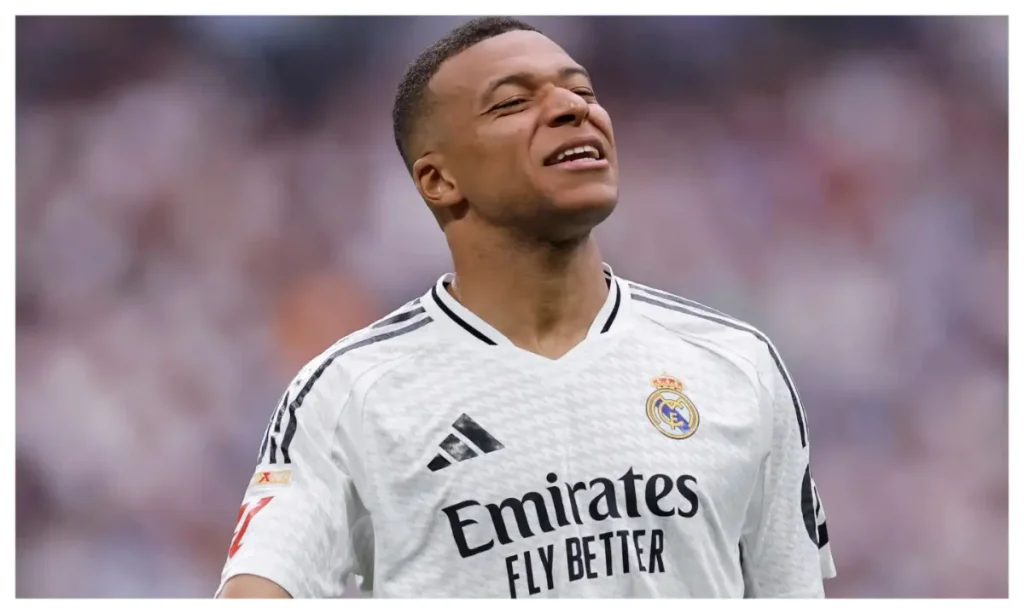 mbappe-sends-message-to-pogba-as-ex-manchester-united-midfielder-receives-two-year-contract