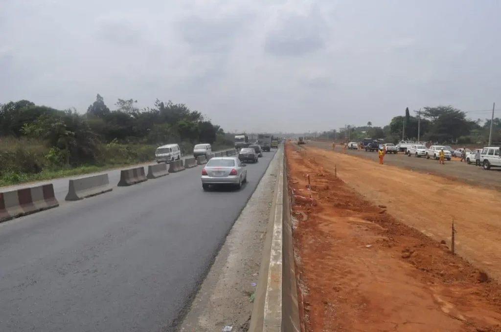 trace-confirms-two-dead,-nine-injured-in-lagos-abeokuta-expressway-accident